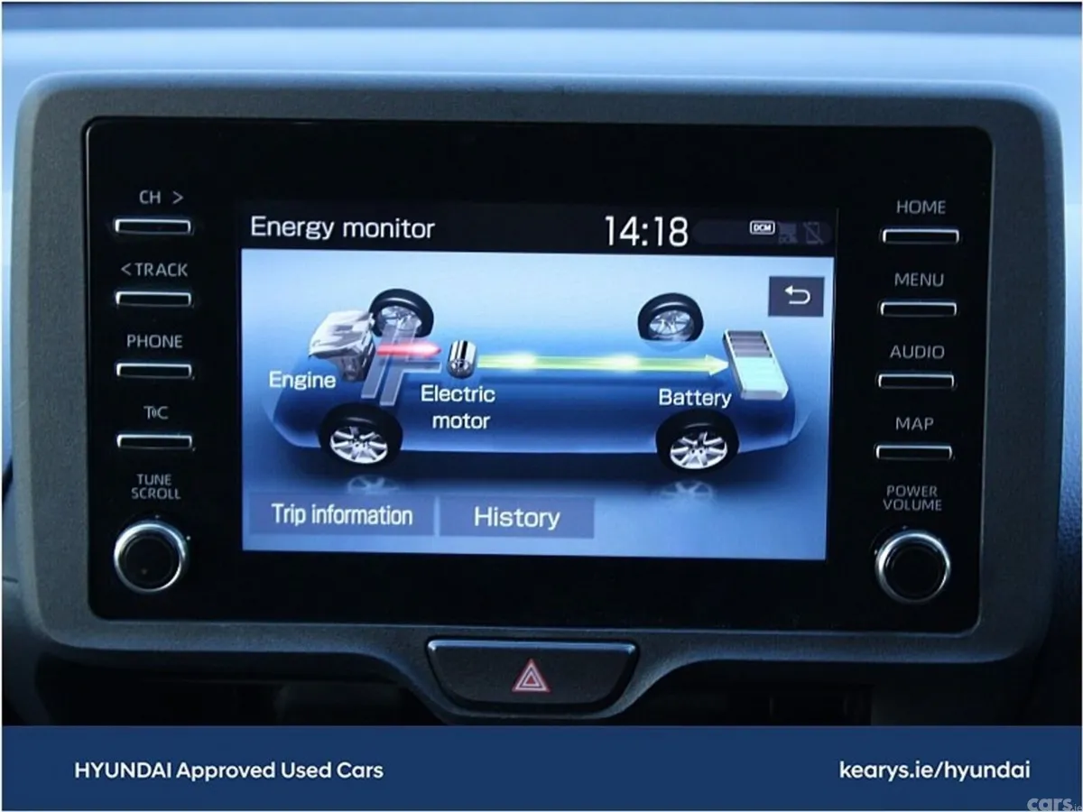 Toyota Yaris Hatchback, Petrol Hybrid, 2021, Silver