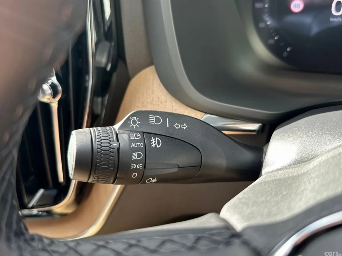 Volvo XC60 SUV, Petrol Plug-in Hybrid, 2026, Red