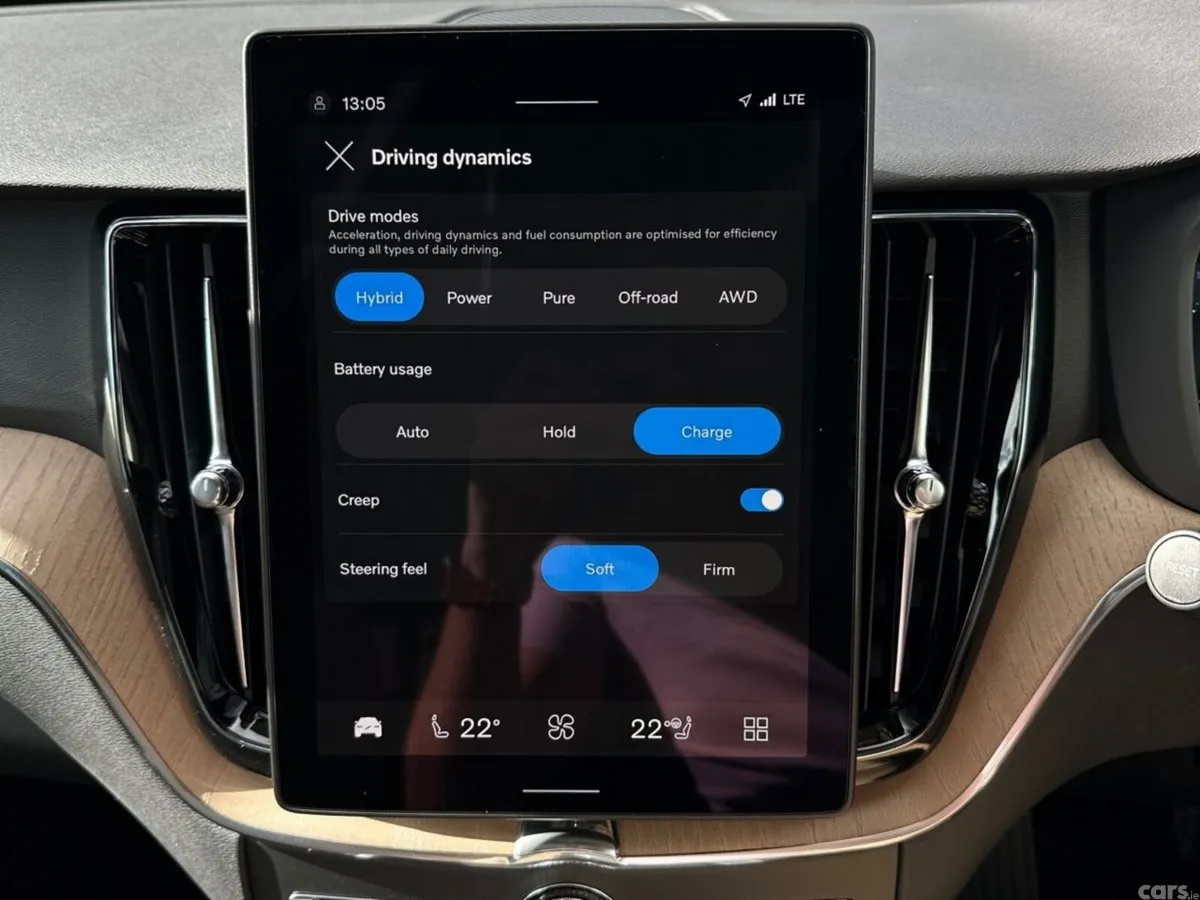 Volvo XC60 SUV, Petrol Plug-in Hybrid, 2026, Red