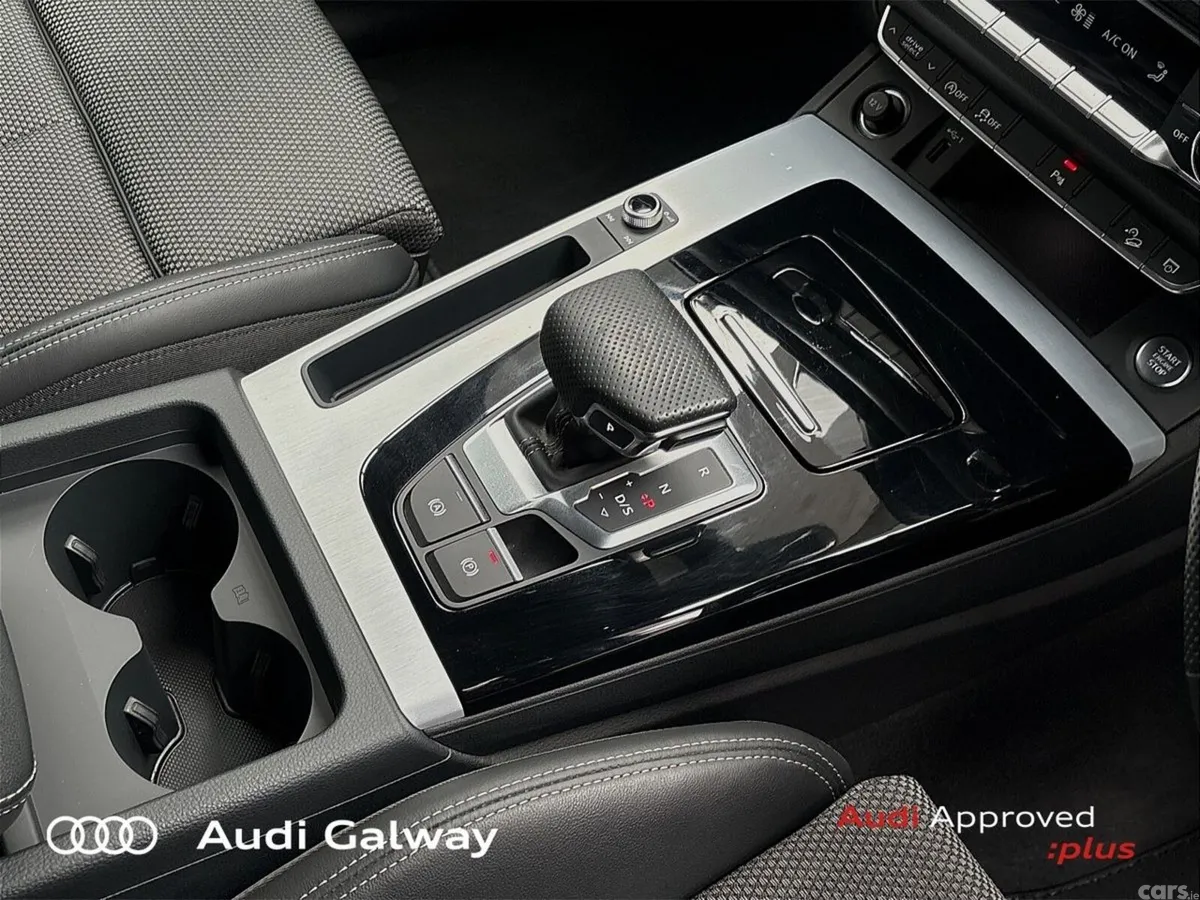 Audi Q5 SUV, Diesel, 2023, Blue