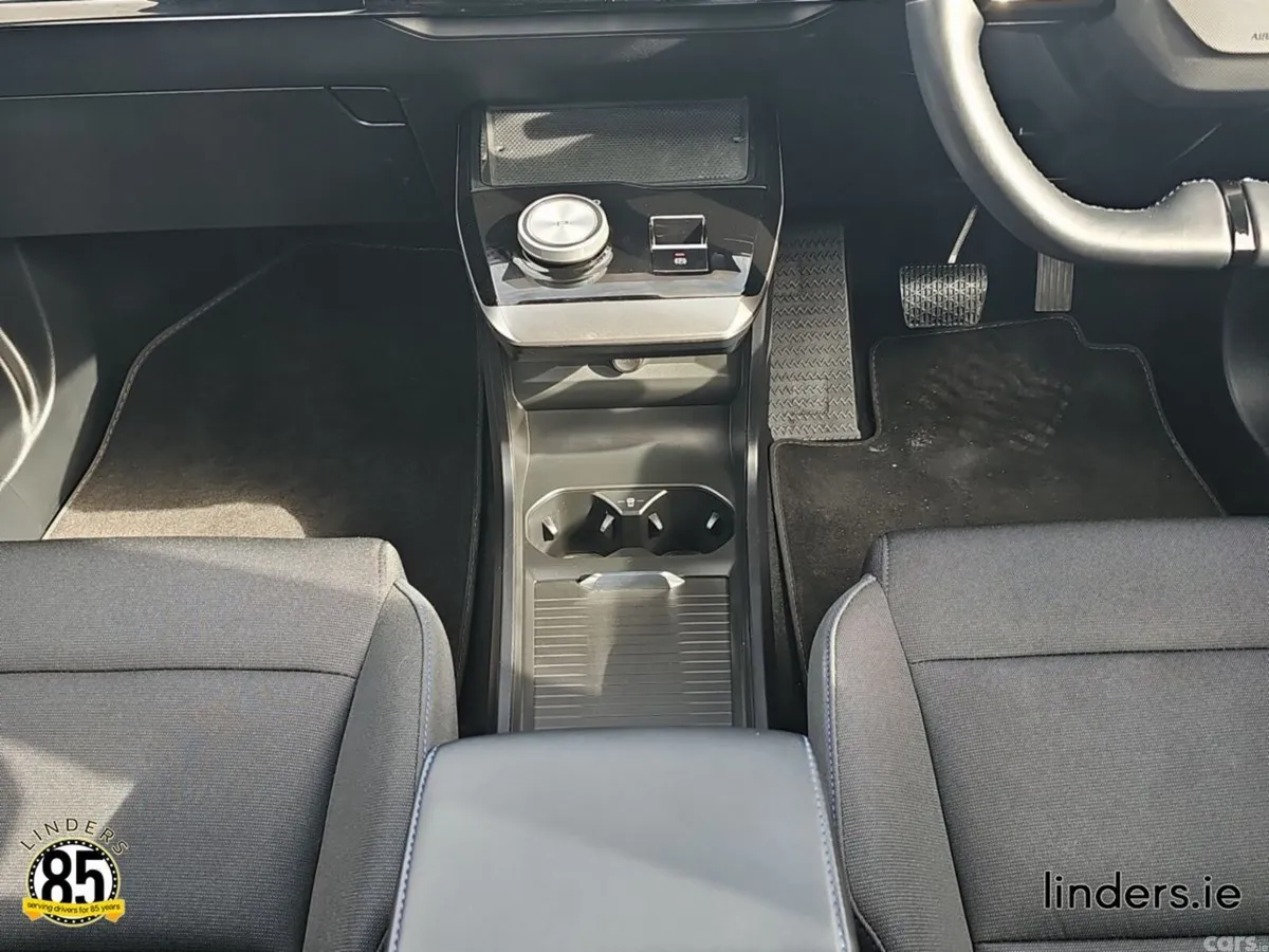 MG MG4 Hatchback, Electric, 2023, Black