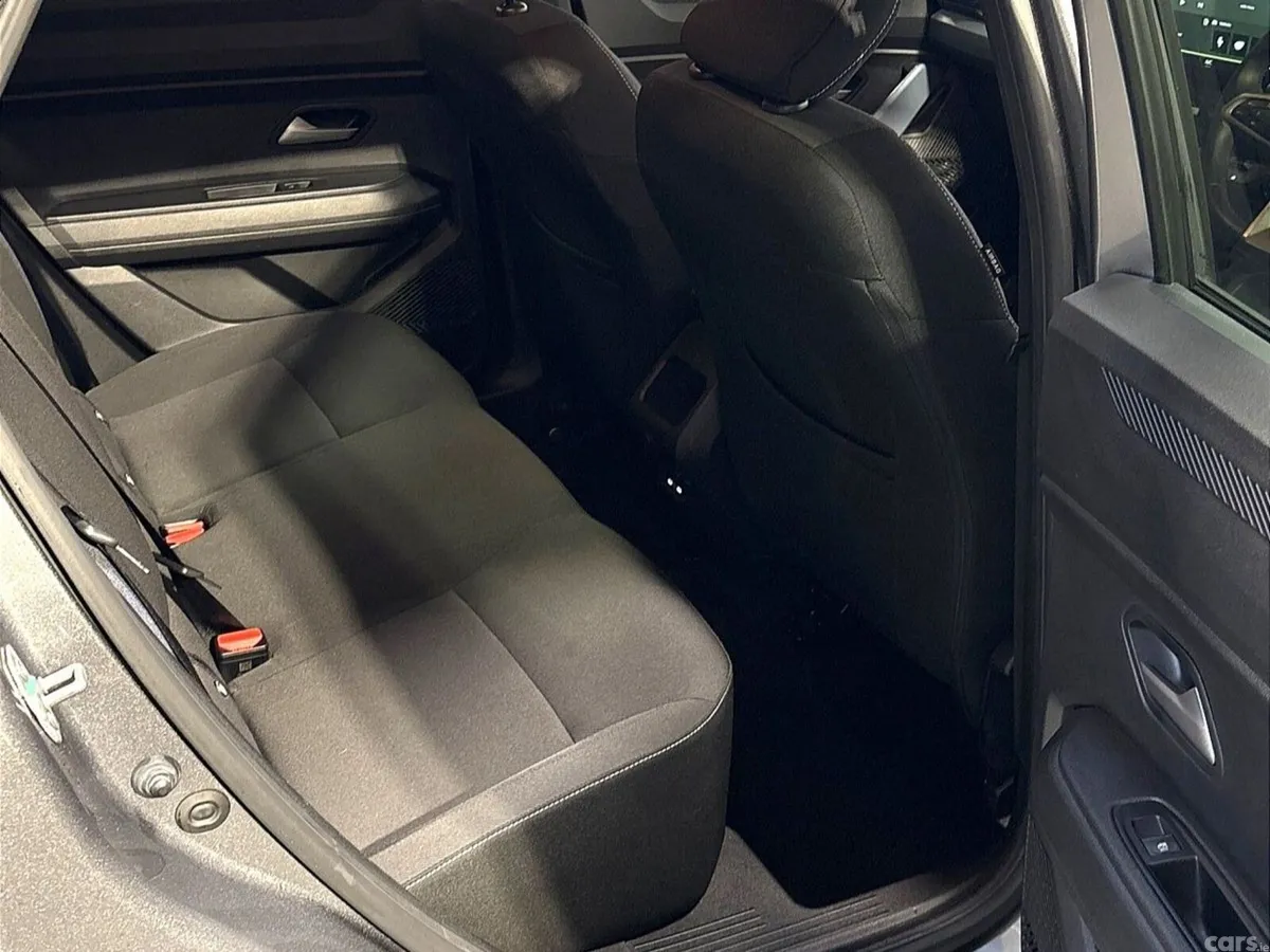 Dacia Duster SUV, Petrol Hybrid, 2026, Grey