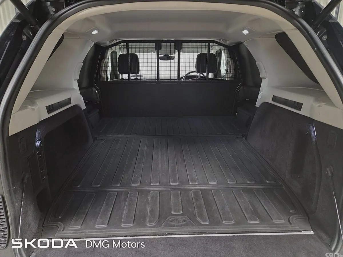 Land Rover Discovery SUV, Diesel, 2020, Grey