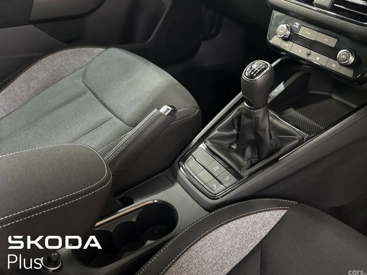Skoda Scala Hatchback, Petrol, 2026, Grey