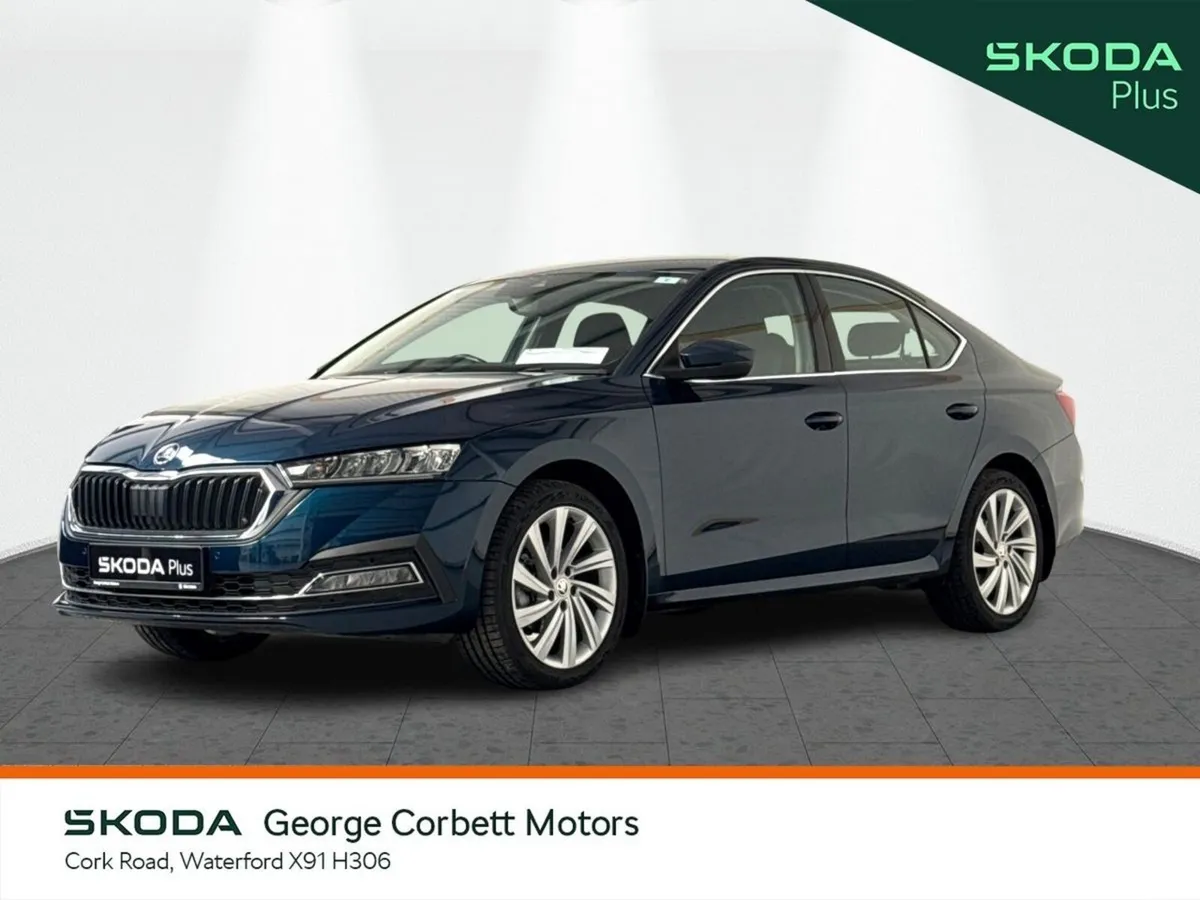 Skoda Octavia Saloon, Diesel, 2022, Blue