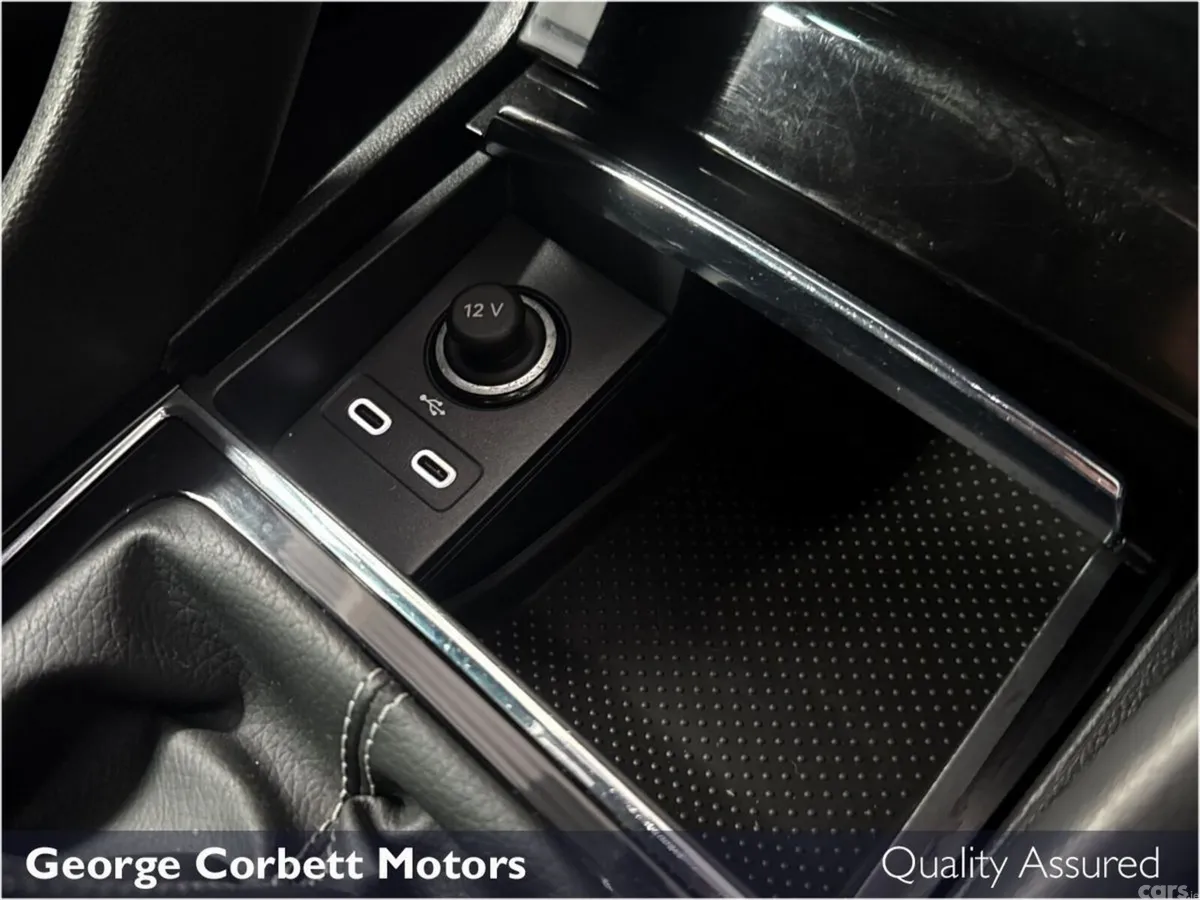 Skoda Karoq SUV, Diesel, 2021, Grey