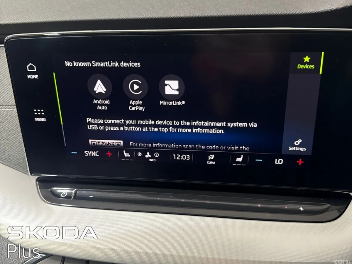 Skoda Octavia Estate, Petrol, 2023, Blue