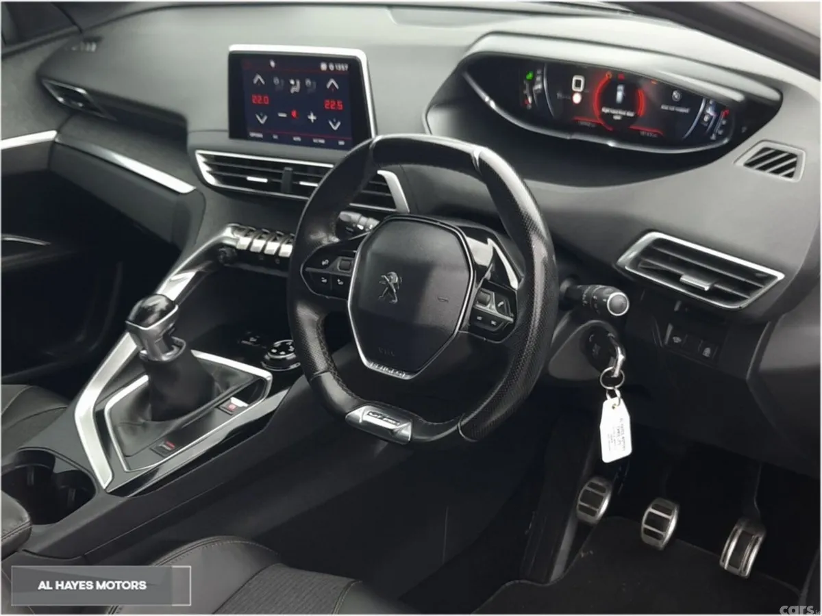 Peugeot 3008 SUV, Petrol, 2017, White