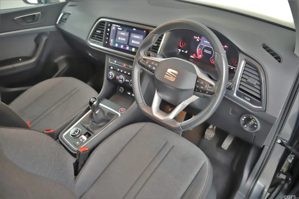 SEAT Ateca SUV, Diesel, 2024, Grey