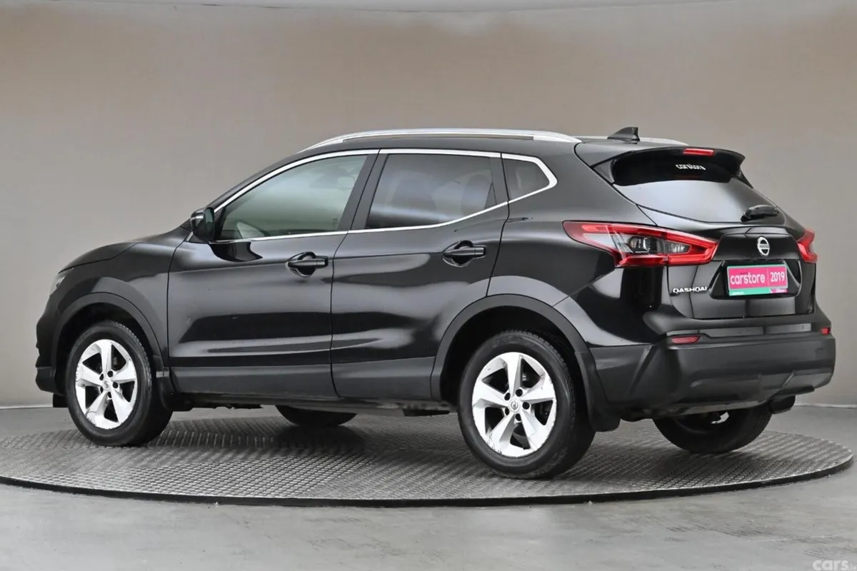 Nissan Qashqai SUV, Petrol, 2019, Black