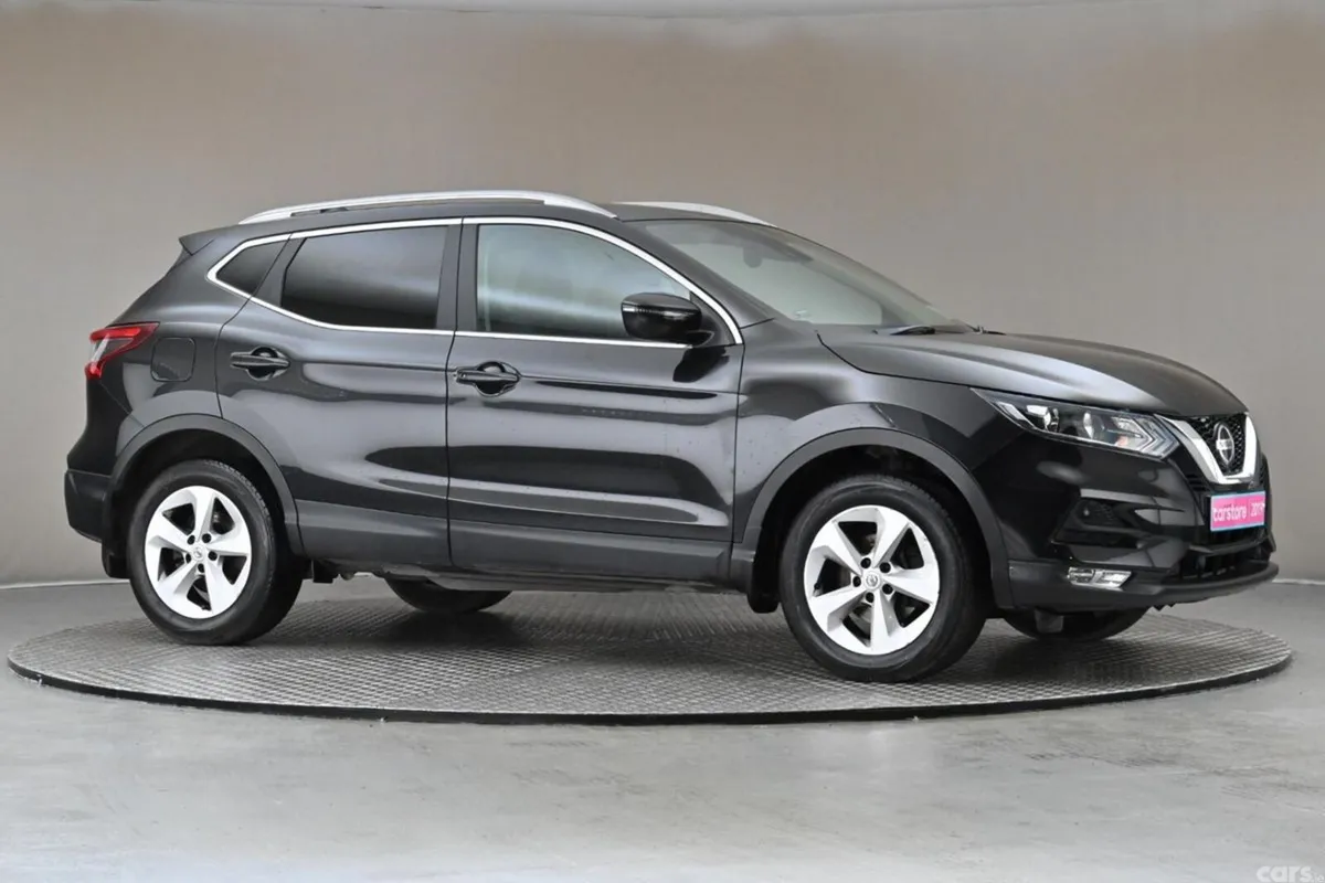Nissan Qashqai SUV, Petrol, 2019, Black
