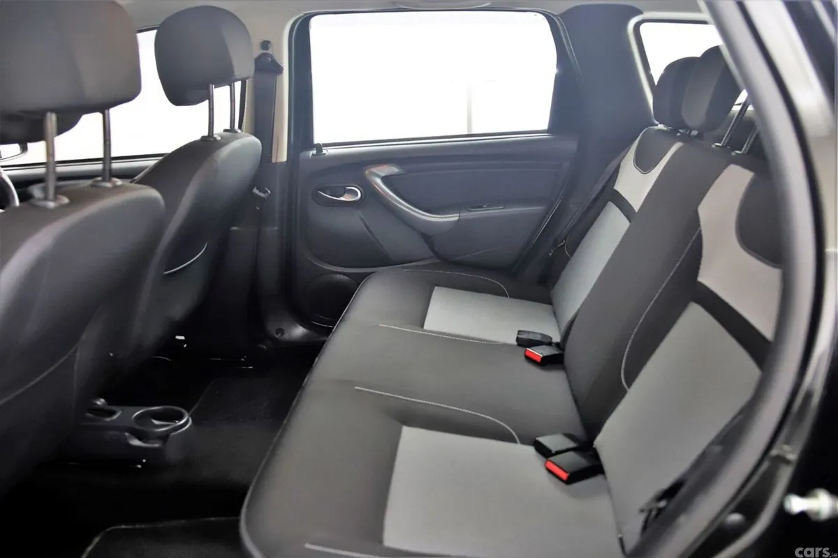 Dacia Duster SUV, Diesel, 2018, Black