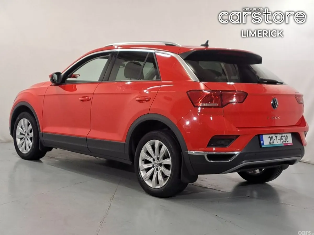 Volkswagen T-Roc SUV, Petrol, 2021, Red