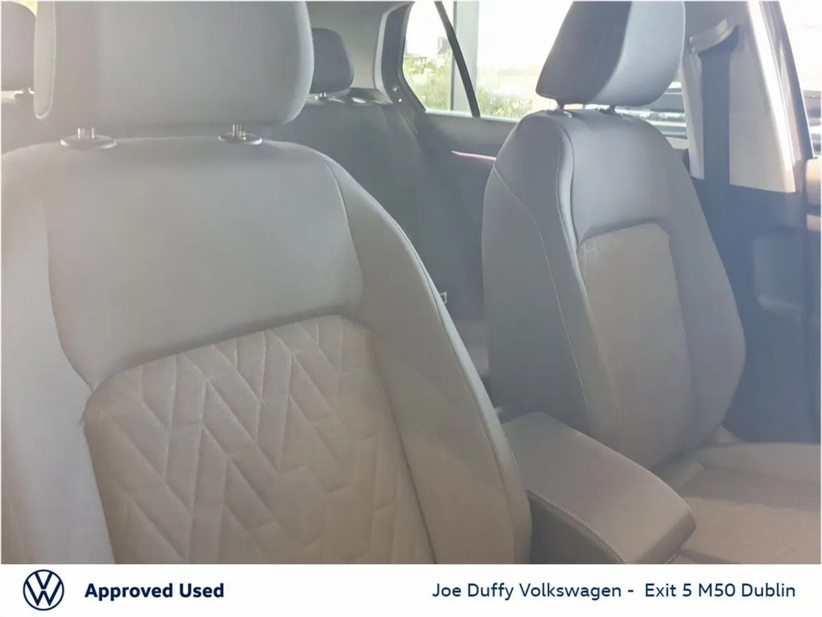Volkswagen Golf Estate, Petrol, 2026, Grey