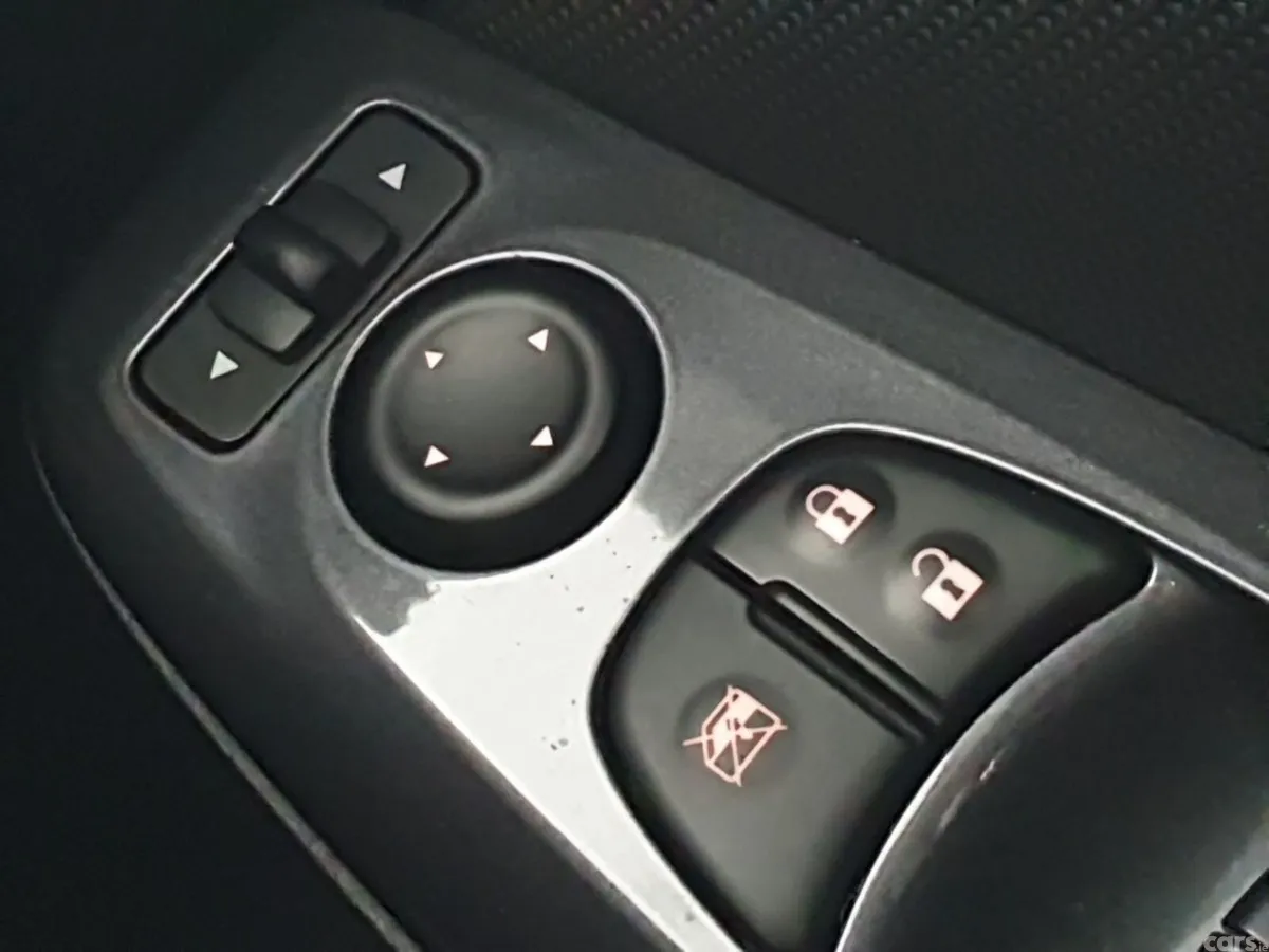 Nissan Juke SUV, Petrol, 2021, Red
