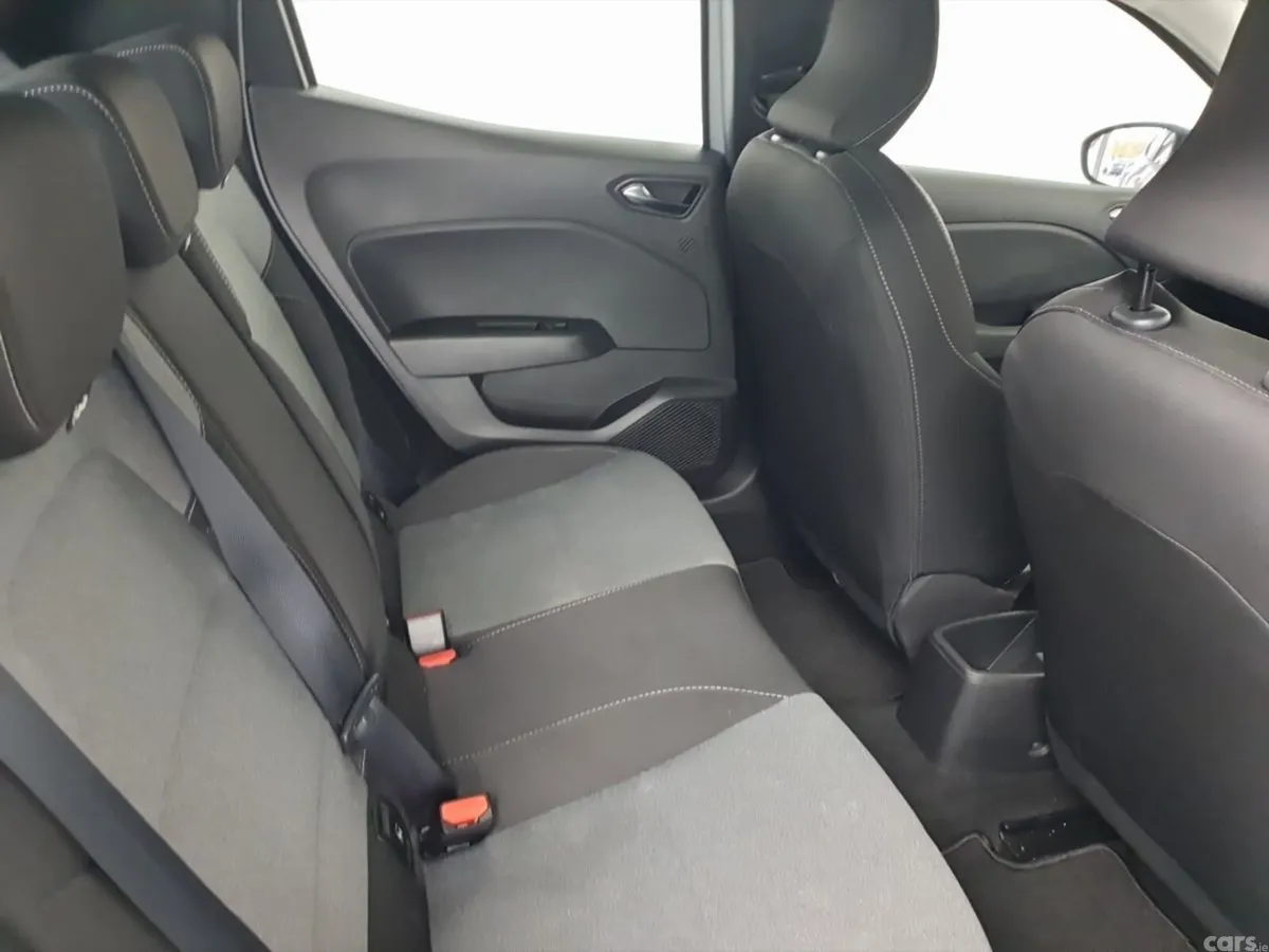 Renault Clio Hatchback, Petrol, 2025, Grey