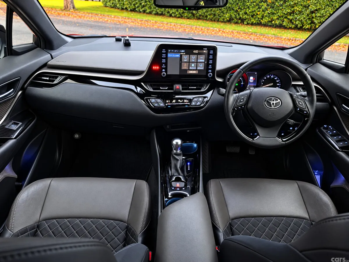 Toyota C-HR SUV, Petrol Hybrid, 2019, Red