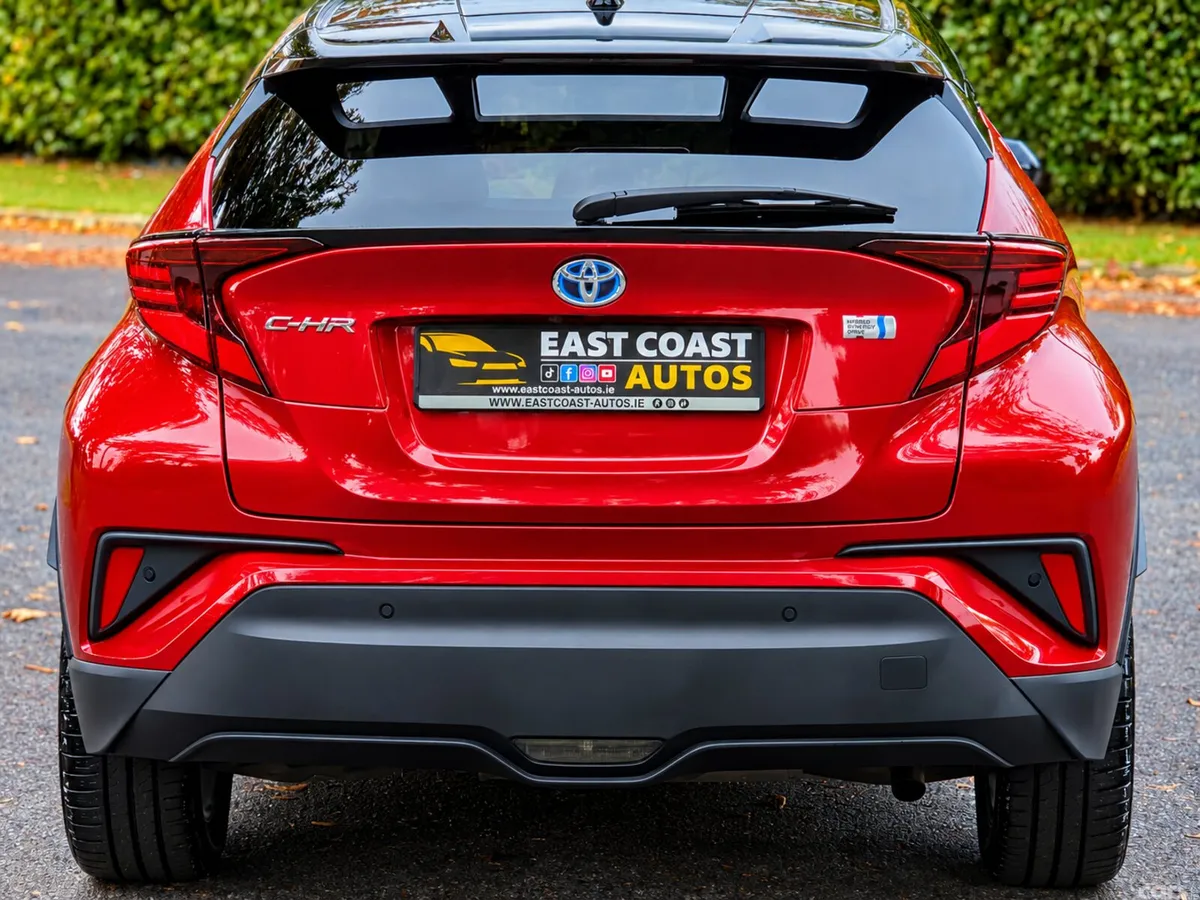 Toyota C-HR SUV, Petrol Hybrid, 2019, Red