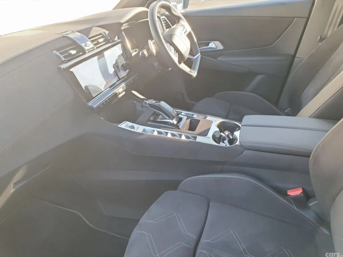 DS Automobiles DS 7 Estate, Diesel, 2024, Grey