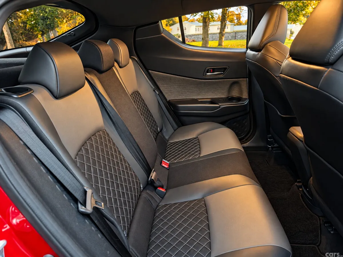 Toyota C-HR SUV, Petrol Hybrid, 2019, Red