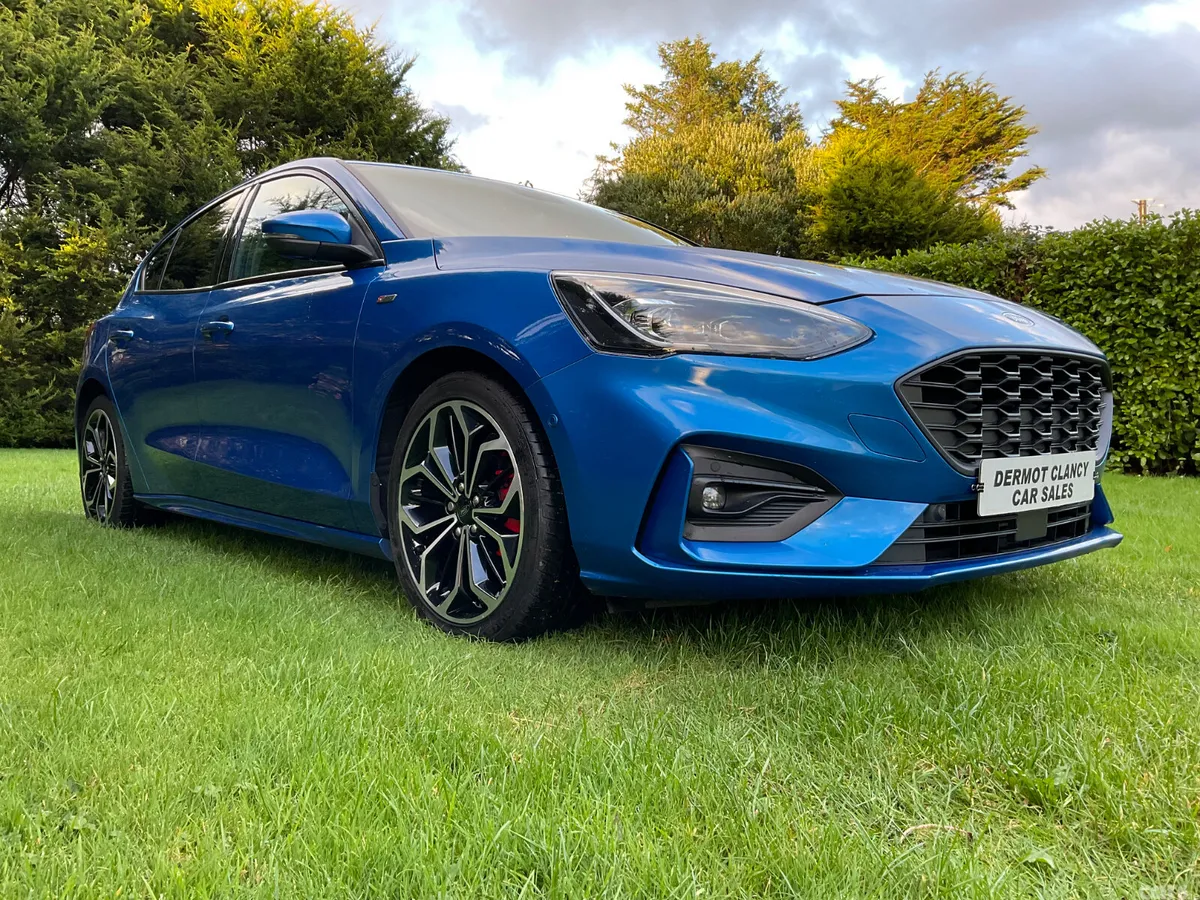 Ford Focus Hatchback, Petrol, 2020, Blue