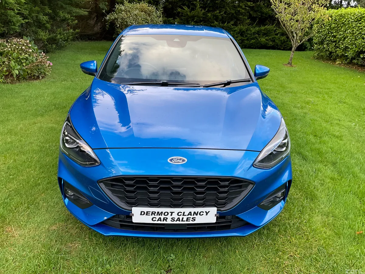 Ford Focus Hatchback, Petrol, 2020, Blue