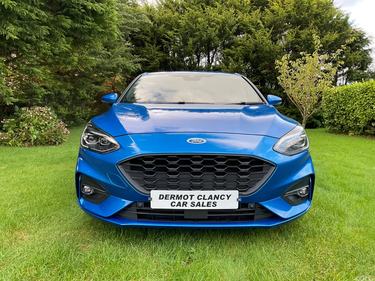Ford Focus Hatchback, Petrol, 2020, Blue