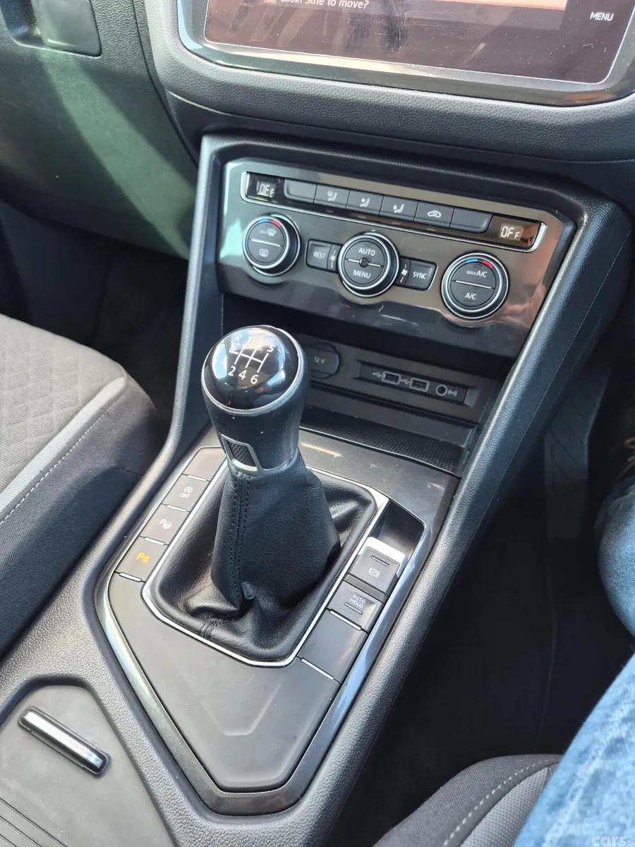 Volkswagen Tiguan SUV, Diesel, 2018, White