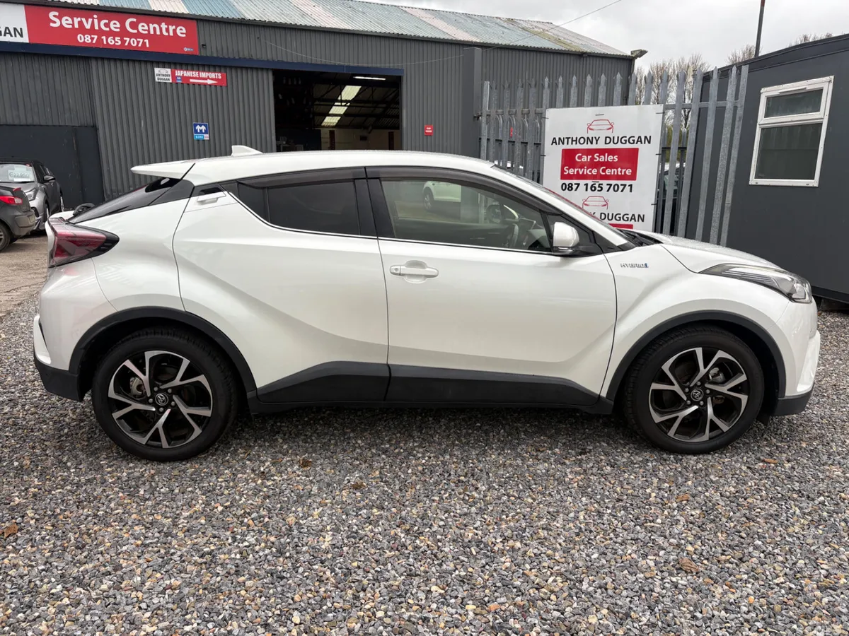 Toyota C-HR Hatchback, Petrol Hybrid, 2017, White