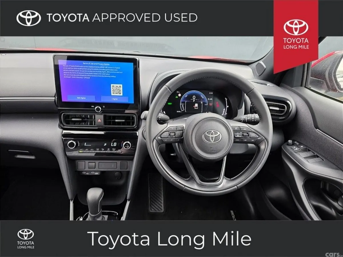 Toyota Yaris Cross Hatchback, Petrol Hybrid, 2026, Red