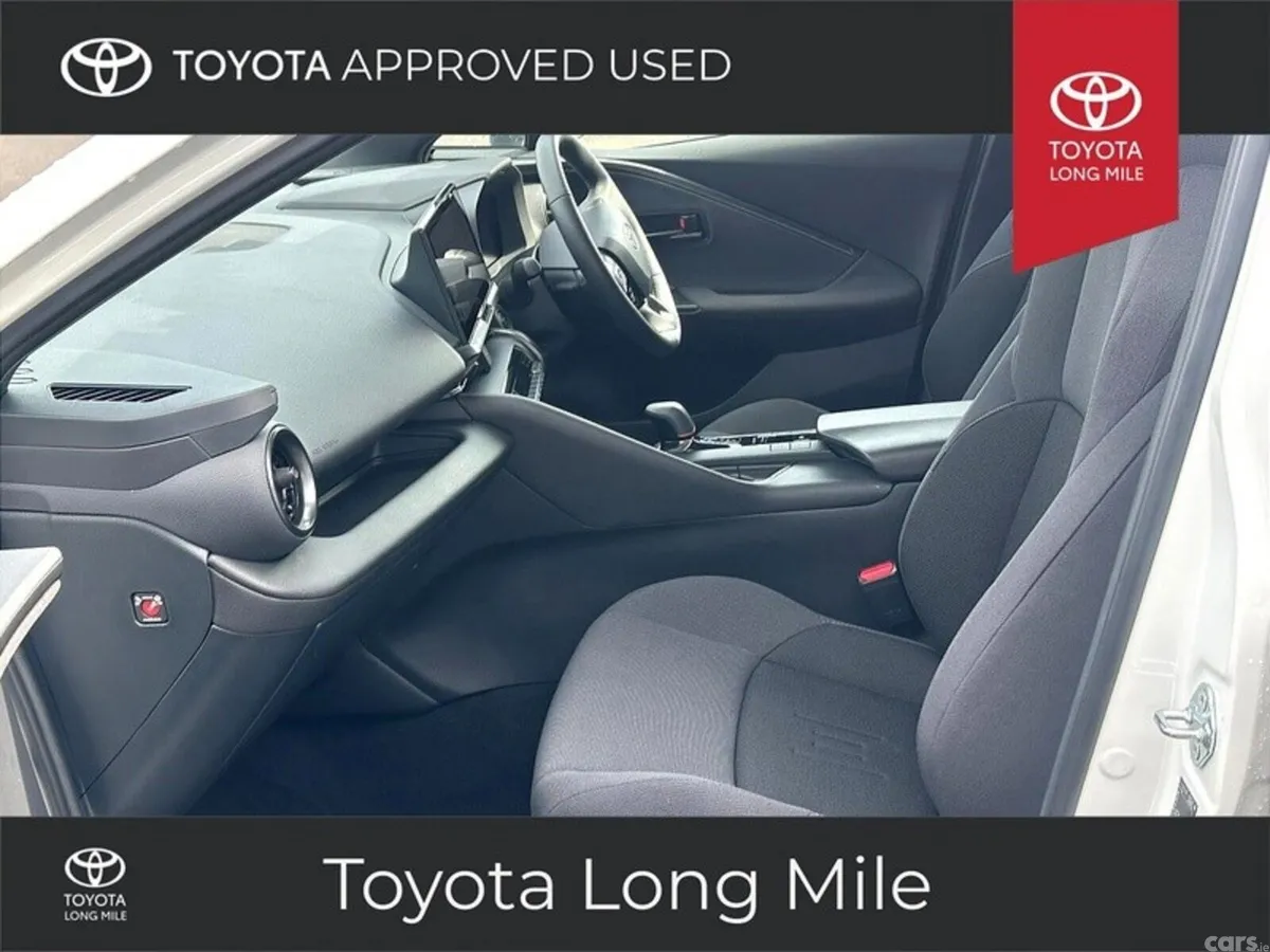 Toyota C-HR SUV, Petrol Plug-in Hybrid, 2025, White