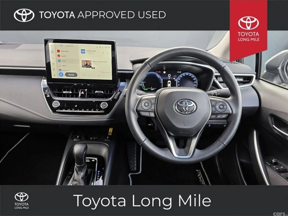 Toyota Corolla Saloon, Petrol Hybrid, 2025, Silver