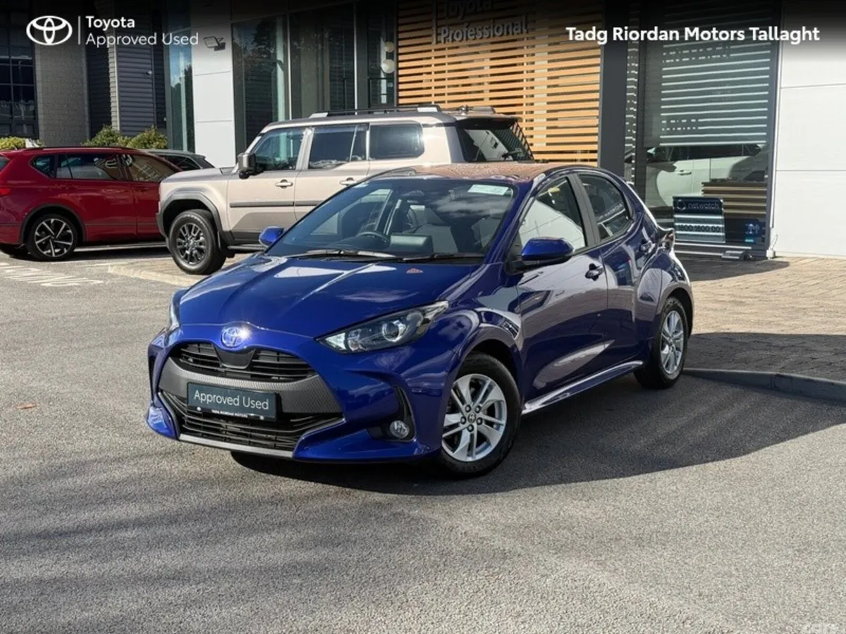 Toyota Yaris Hatchback, Petrol Hybrid, 2026, Blue