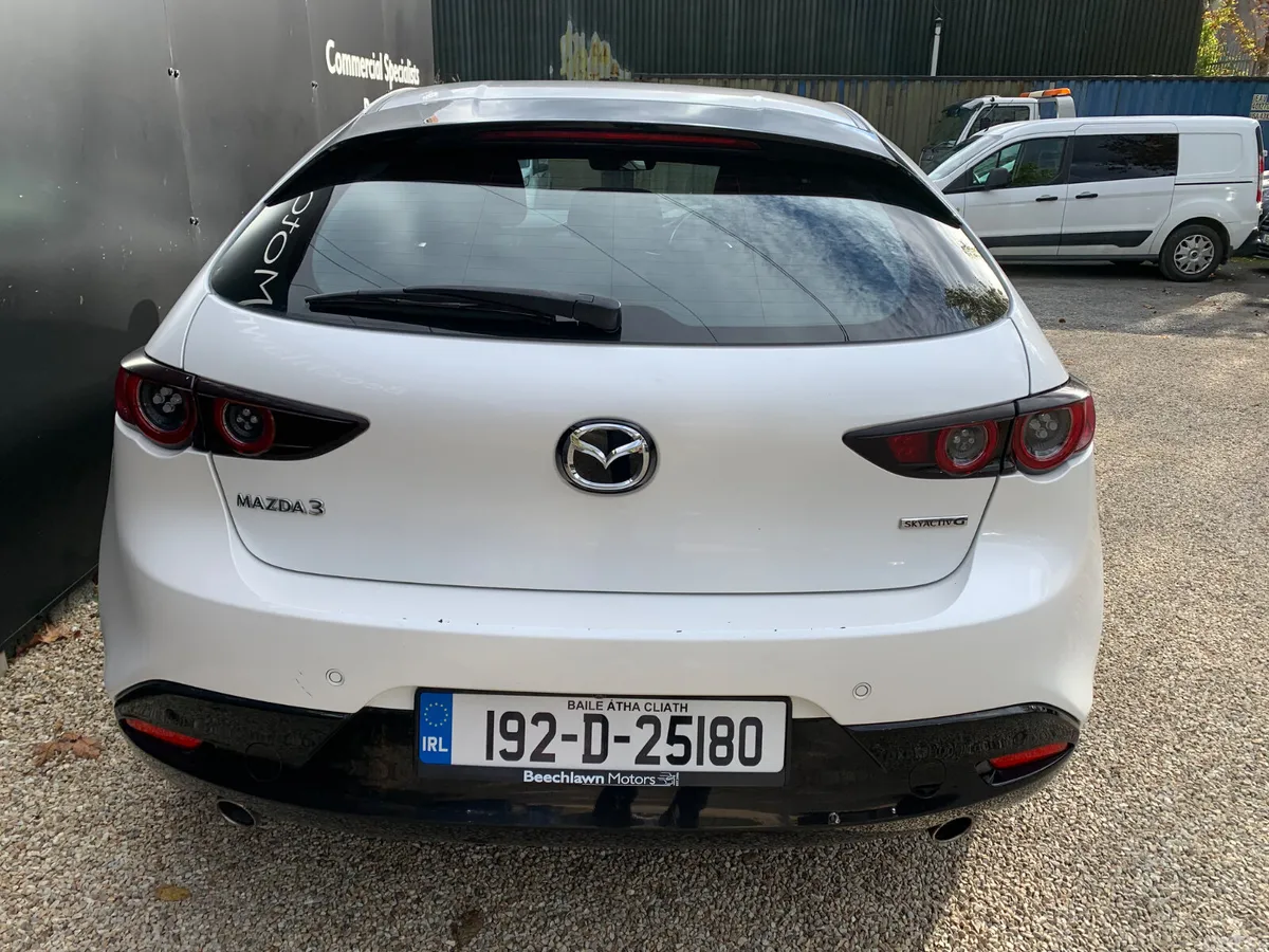 Mazda Mazda3 Hatchback, Petrol Hybrid, 2019, White