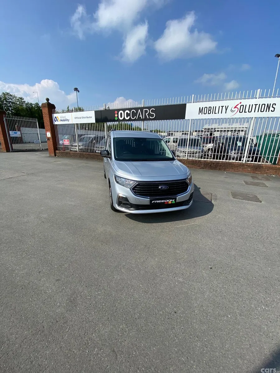 Ford Tourneo Connect MPV, Diesel, 2024, Silver
