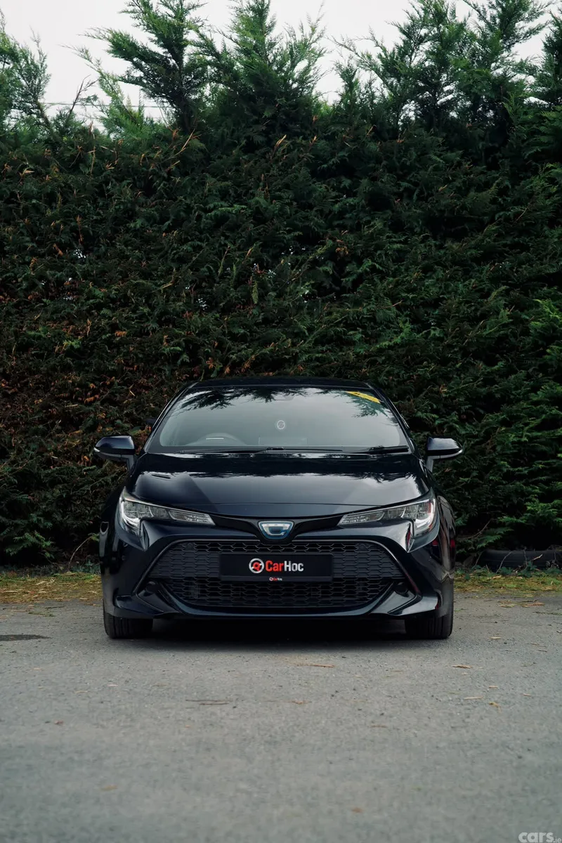 Toyota Corolla Hatchback, Petrol Hybrid, 2018, Blue