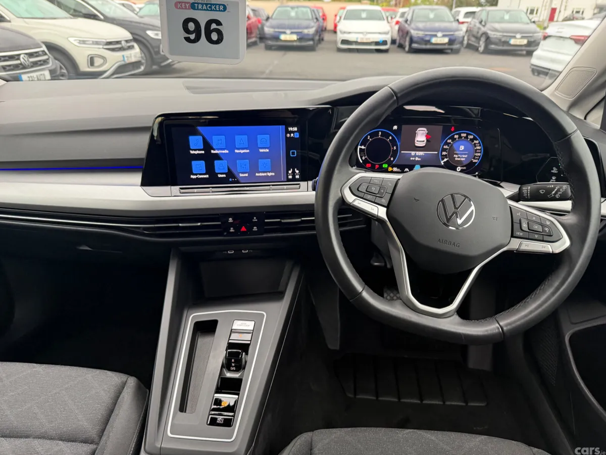Volkswagen Golf Hatchback, Diesel, 2023, White