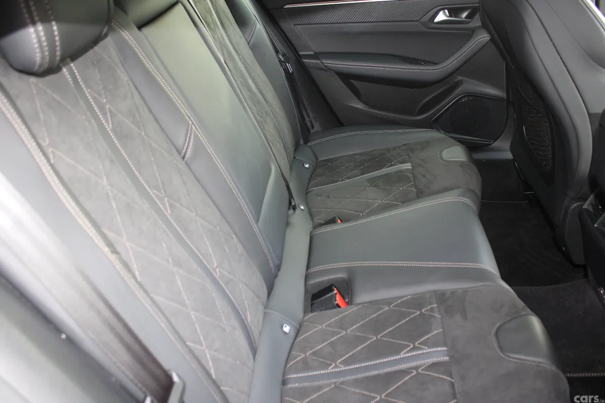 Peugeot 508 Saloon, Diesel, 2019, Blue