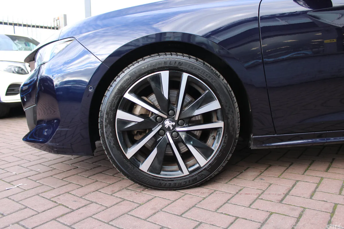 Peugeot 508 Saloon, Diesel, 2019, Blue