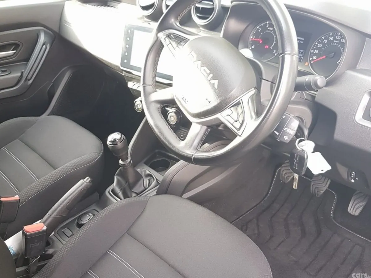 Dacia Duster SUV, Diesel, 2024, Green