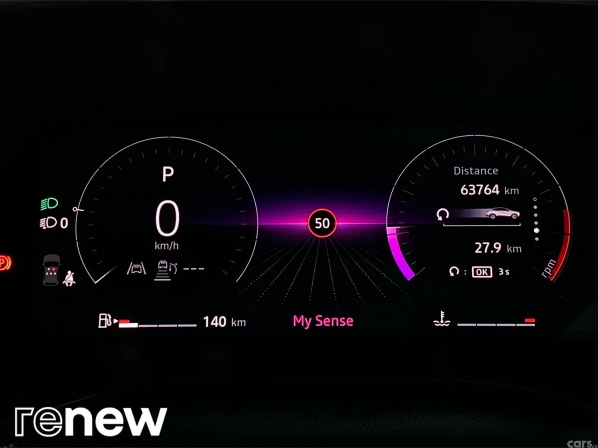 Renault Arkana Hatchback, Petrol Hybrid, 2025, Black