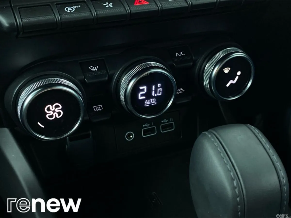 Renault Arkana Hatchback, Petrol Hybrid, 2025, Black