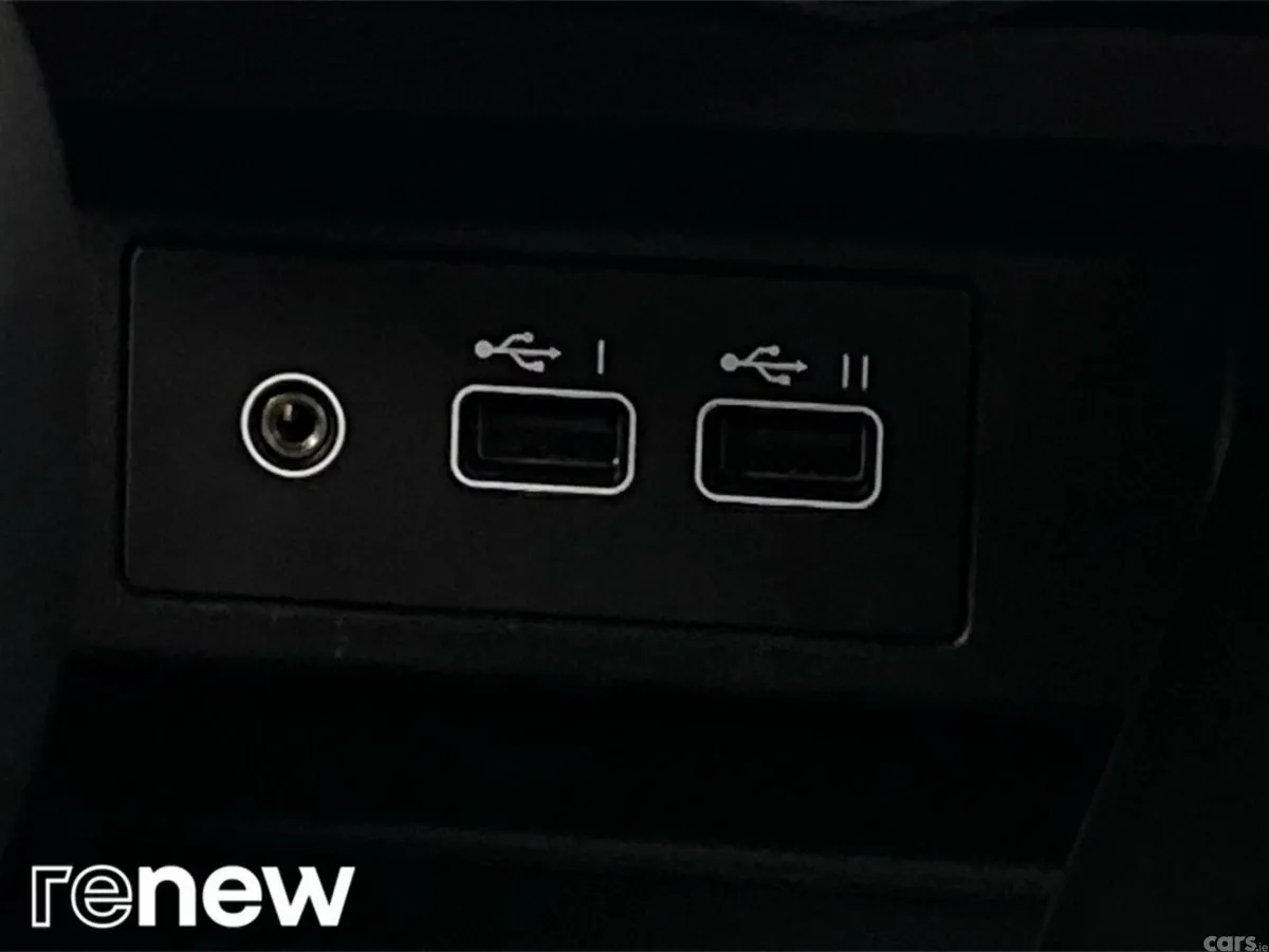 Renault Arkana Hatchback, Petrol Hybrid, 2025, Black