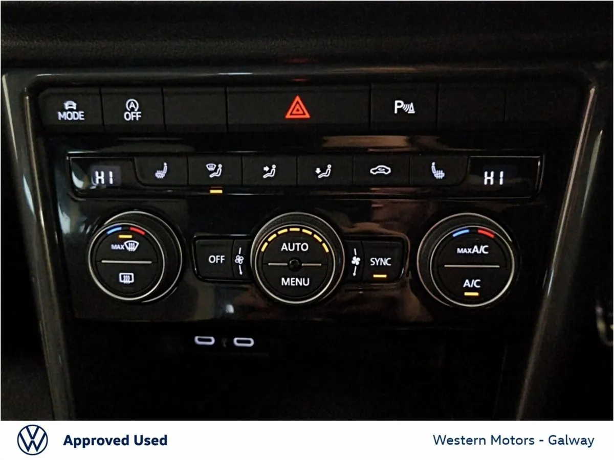 Volkswagen T-Roc SUV, Petrol, 2022, Blue