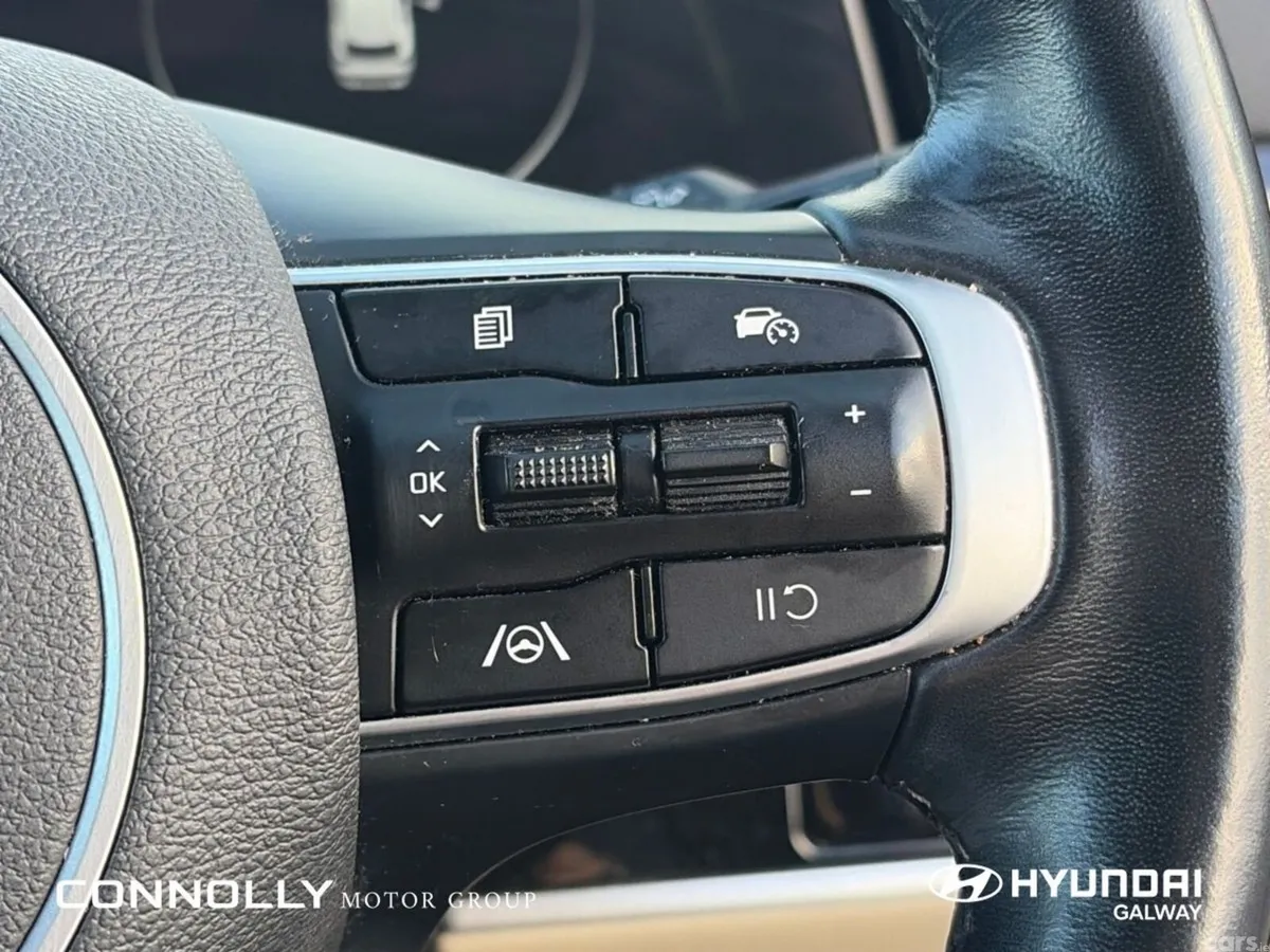 Hyundai Tucson SUV, Diesel, 2022, Red