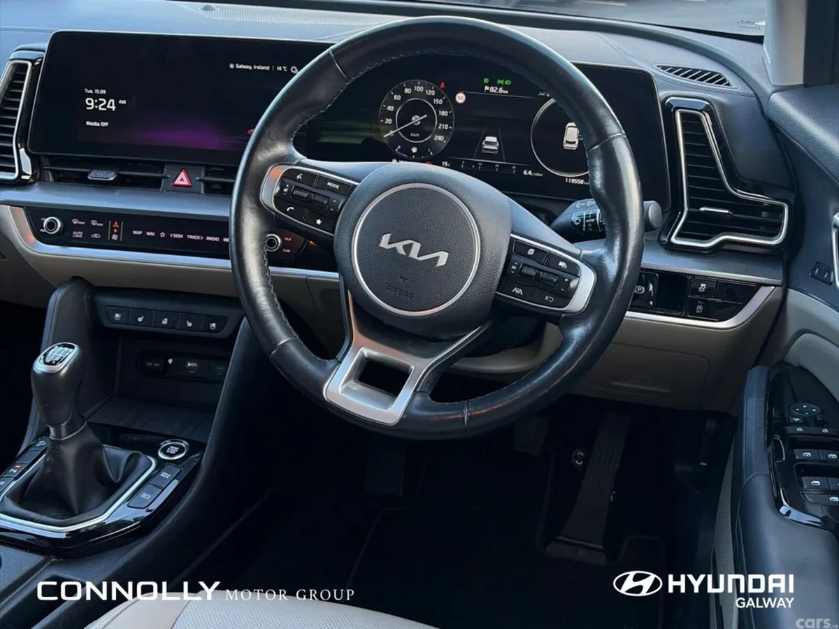 Hyundai Tucson SUV, Diesel, 2022, Red