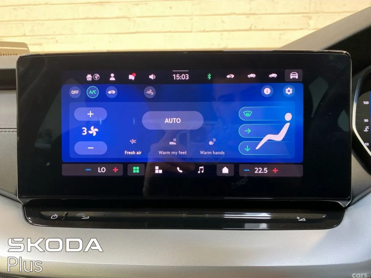 Skoda Octavia Saloon, Diesel, 2026, Grey
