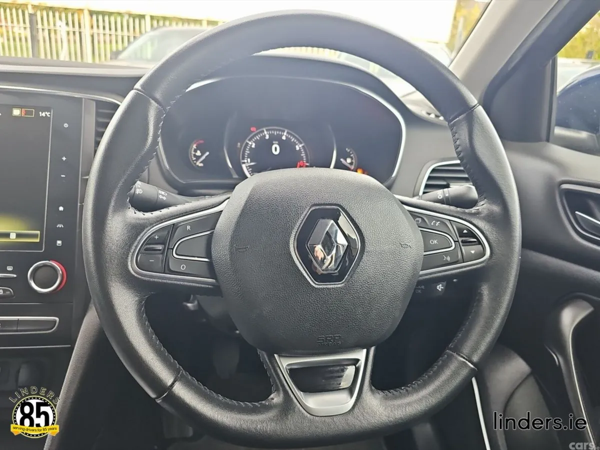 Renault Megane Saloon, Petrol, 2020, Blue