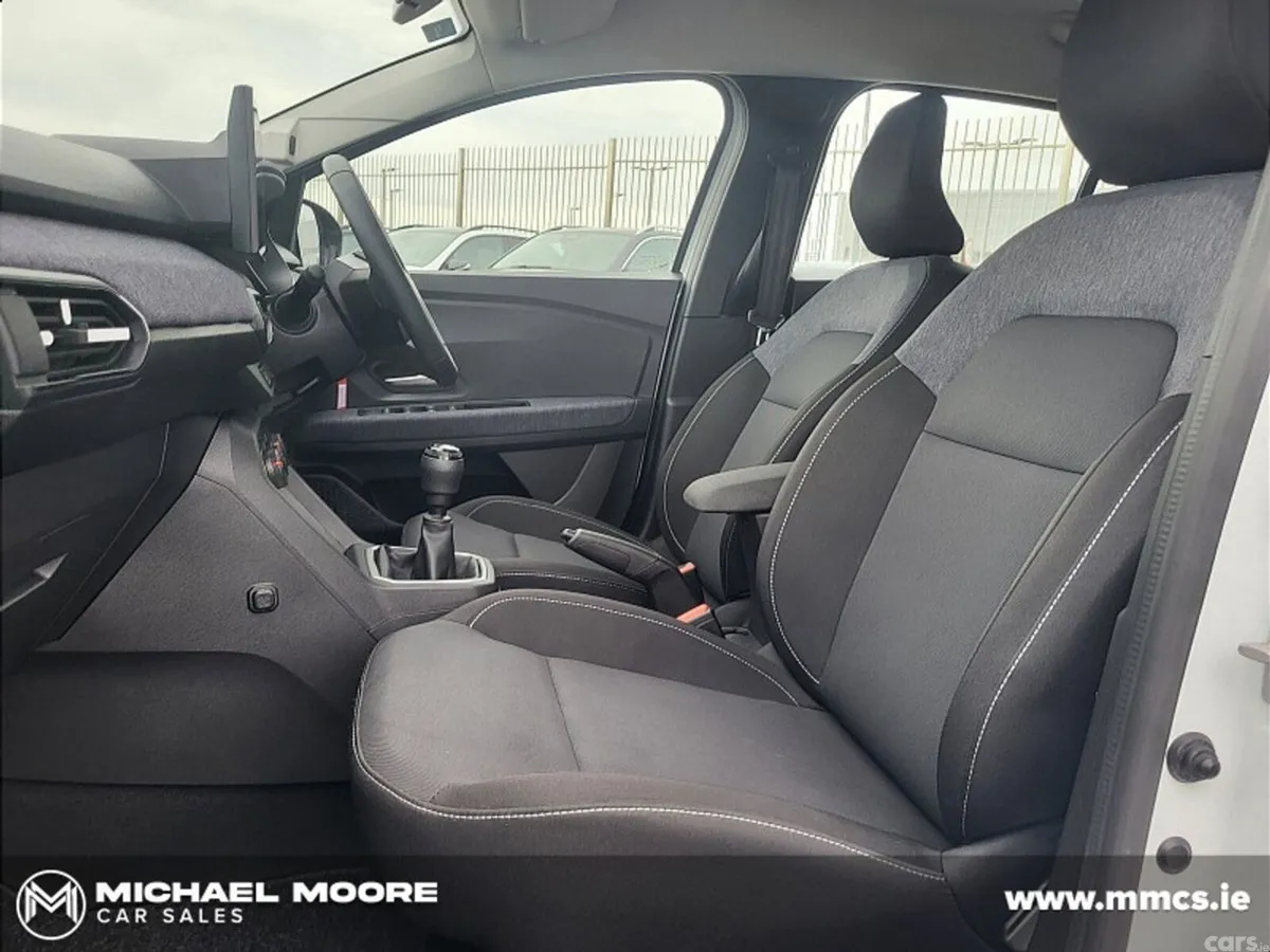 Dacia Sandero Hatchback, Petrol, 2026, White