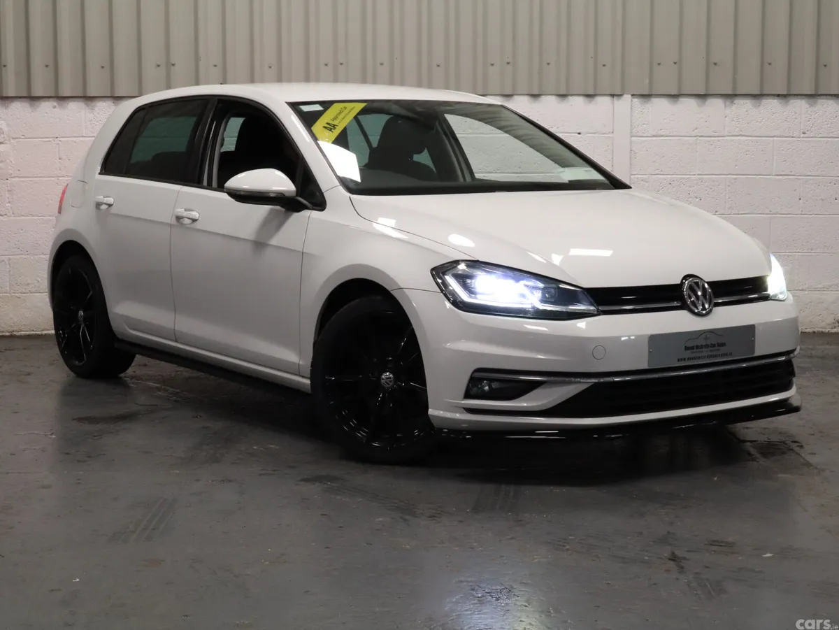 Volkswagen Golf Hatchback, Petrol, 2018, White